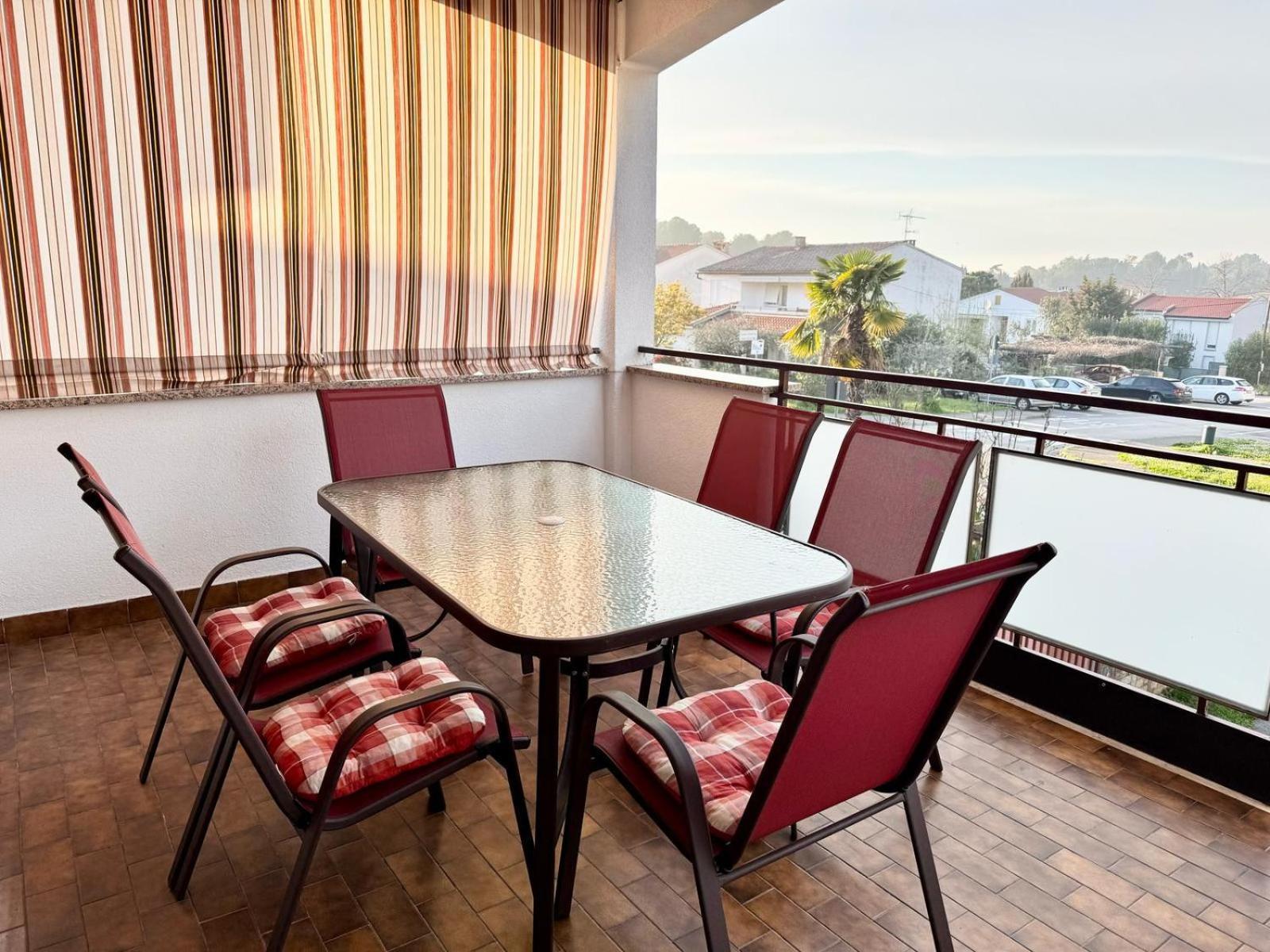 Apartments Nives Пореч Екстериор снимка