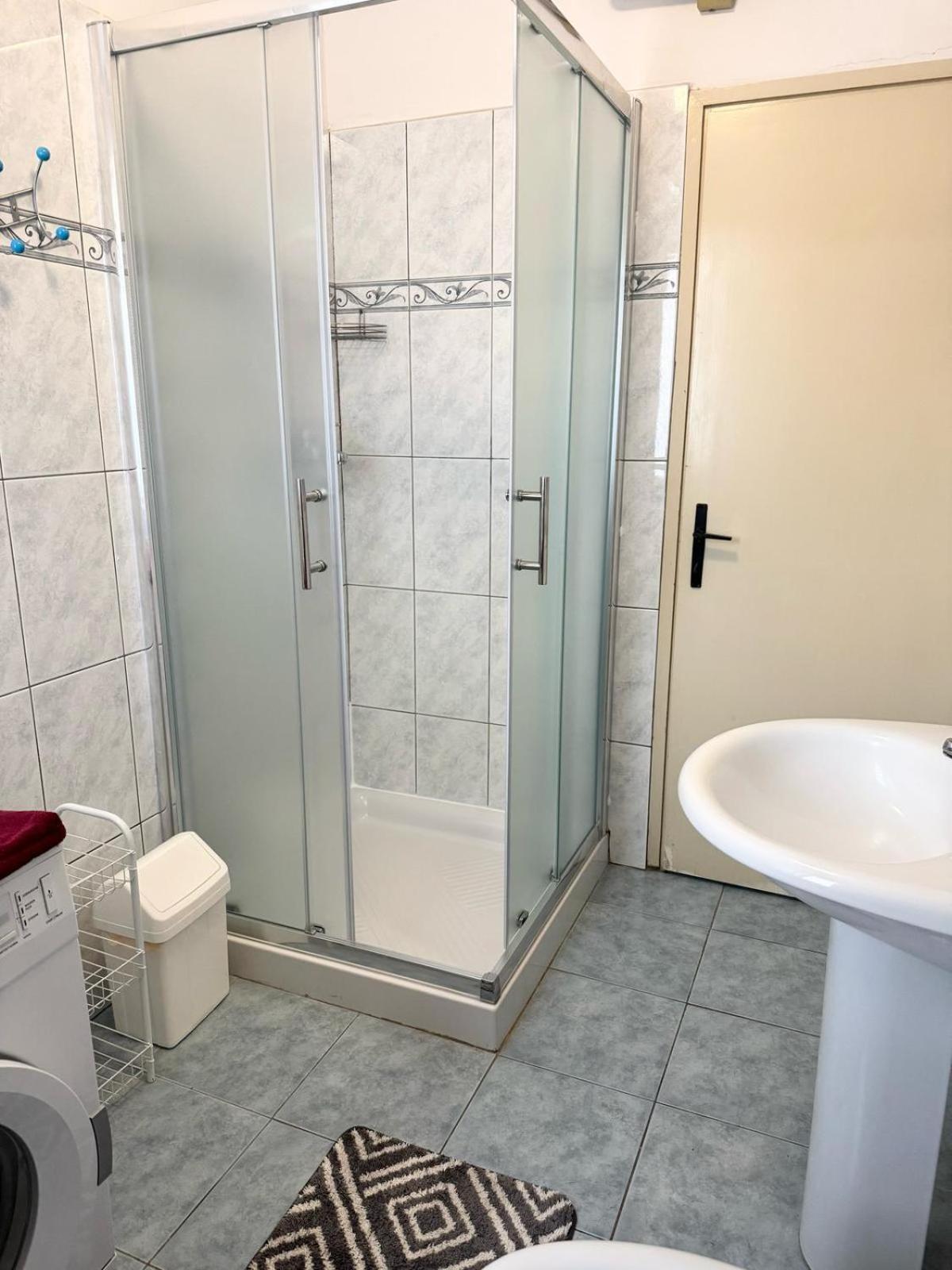 Apartments Nives Пореч Екстериор снимка